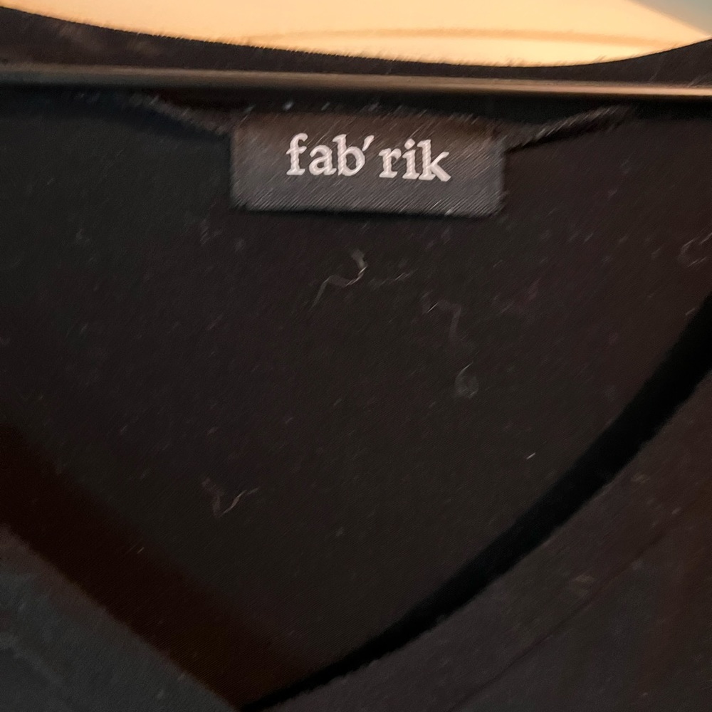 Cute Fabrik Midi Dress